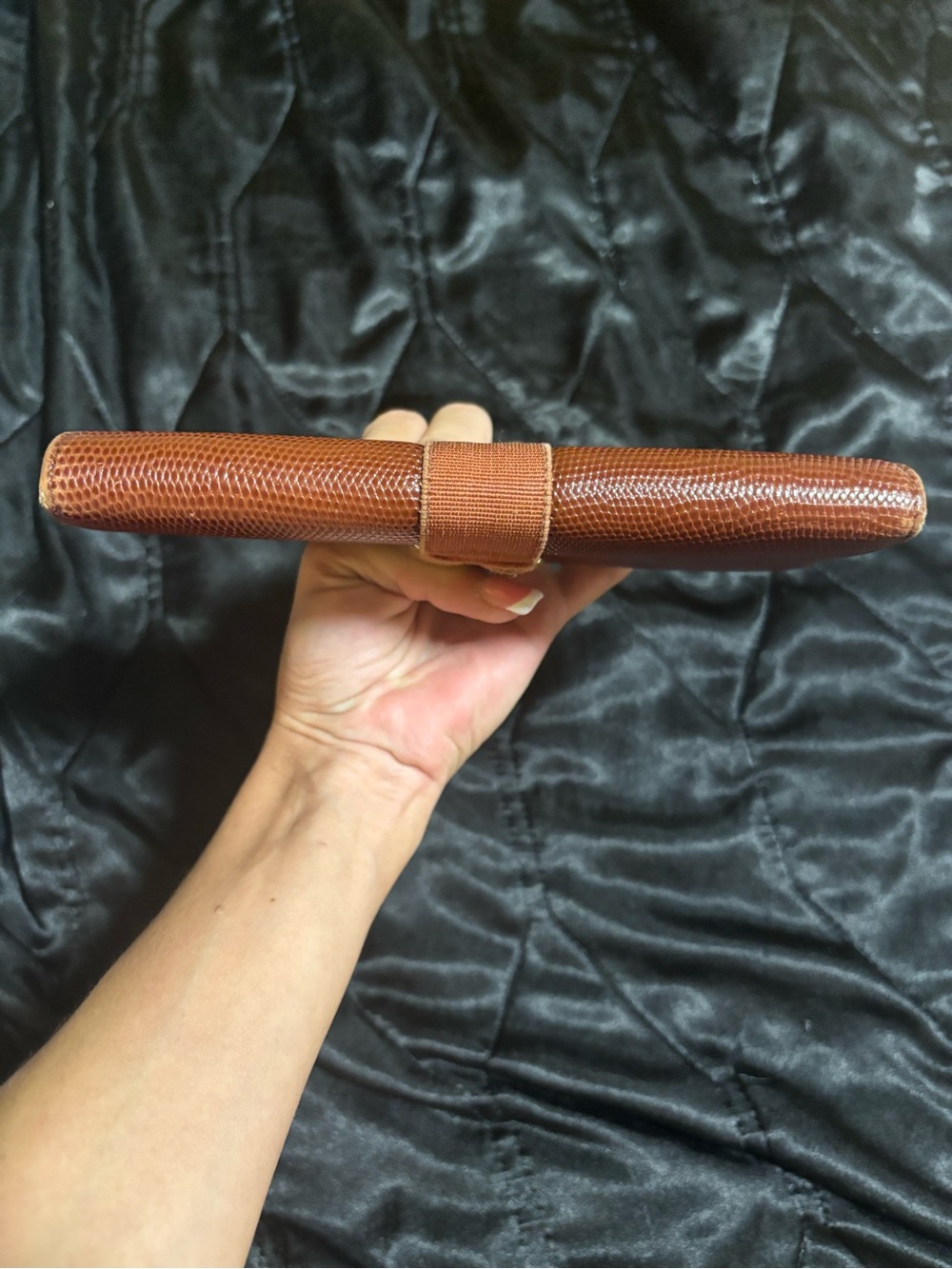 Salvatore Ferragamo Brown Lizard-Texture Leather Wallet Clutch with Gold Buckle - Picture 11 of 11
